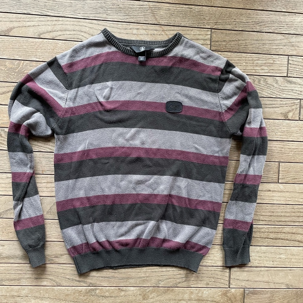 Volcom stripe sweater size sm, size 14